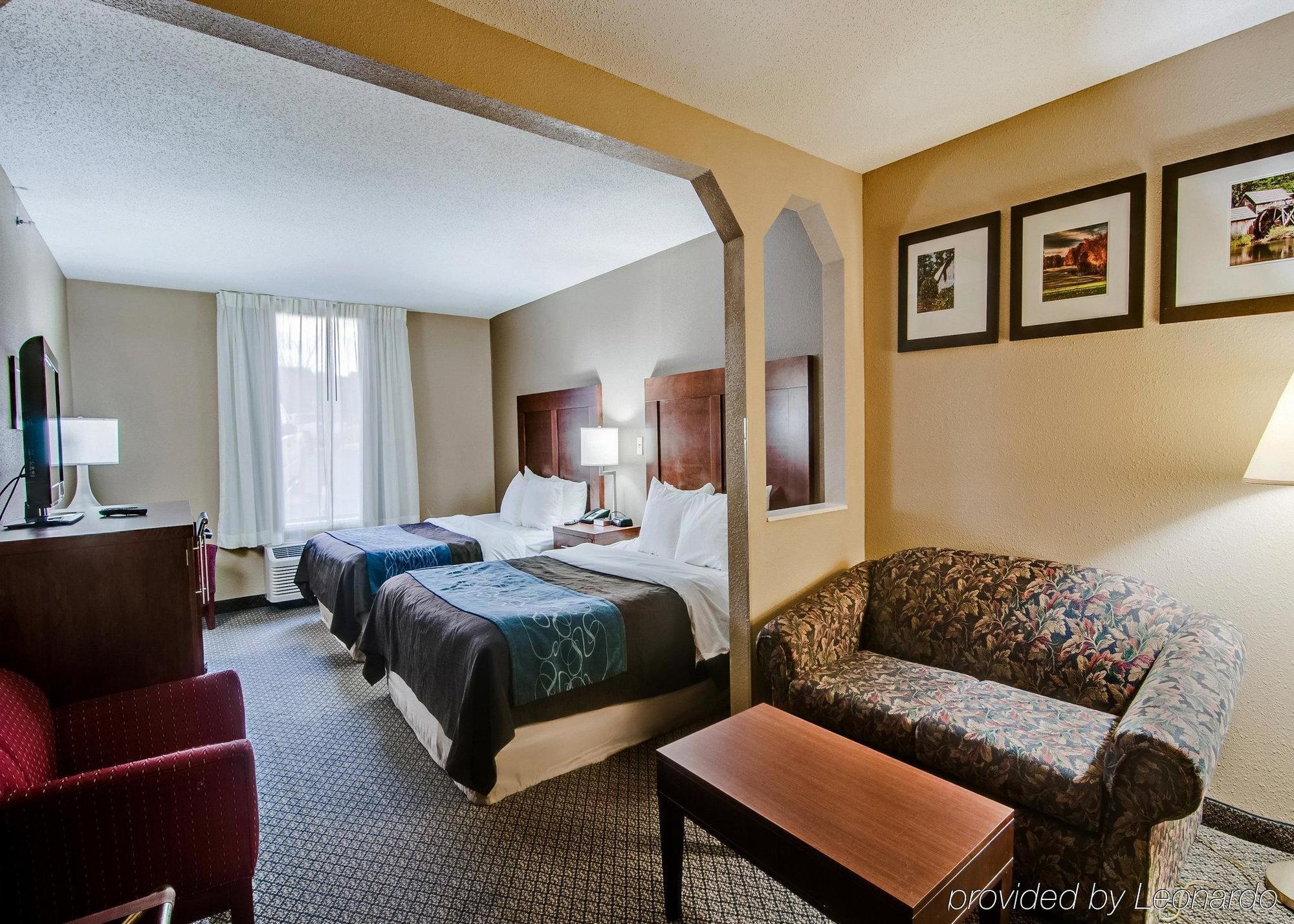 Comfort Inn & Suites Christiansburg I-81 Esterno foto