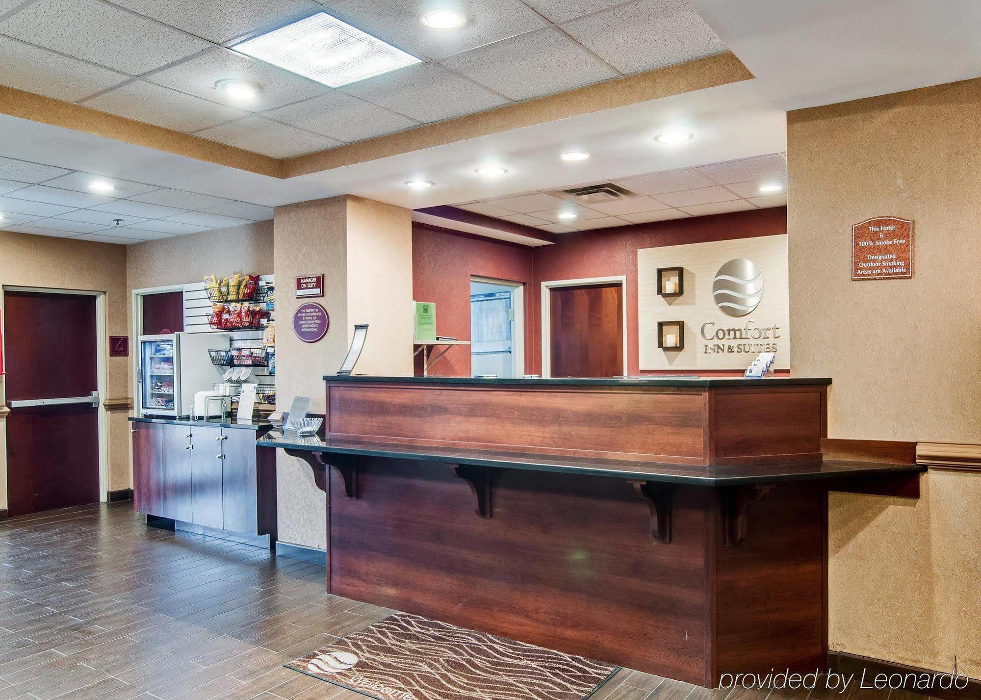 Comfort Inn & Suites Christiansburg I-81 Esterno foto