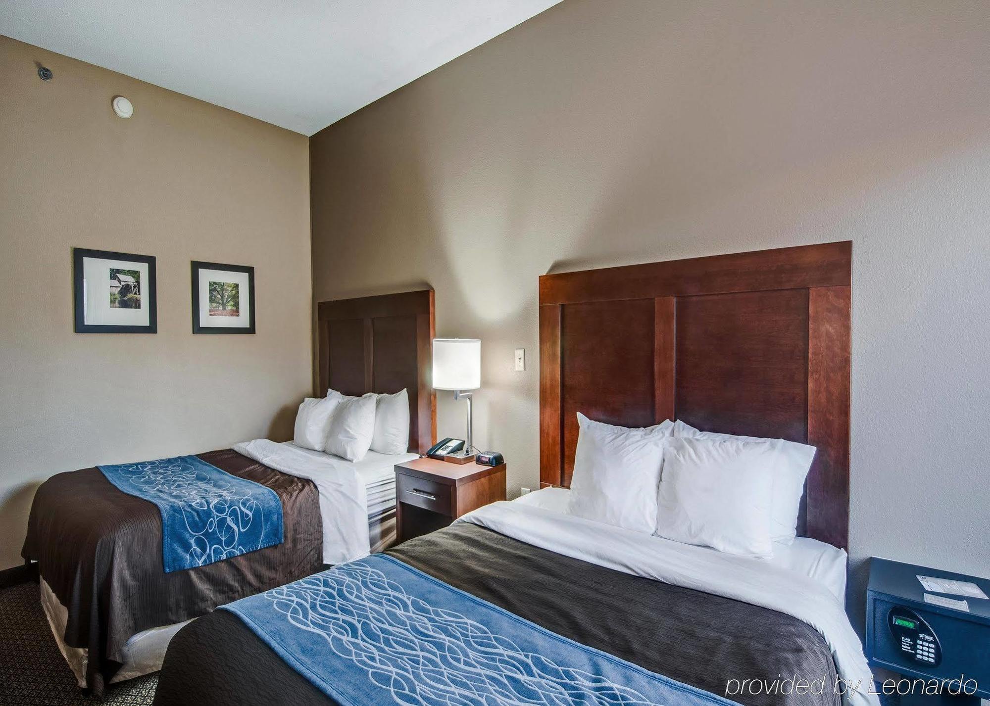Comfort Inn & Suites Christiansburg I-81 Esterno foto