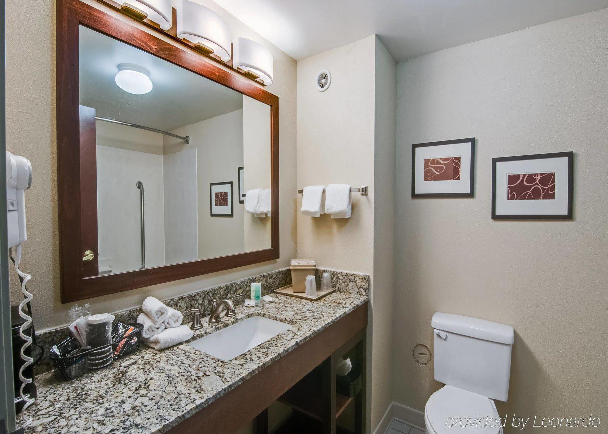 Comfort Inn & Suites Christiansburg I-81 Esterno foto